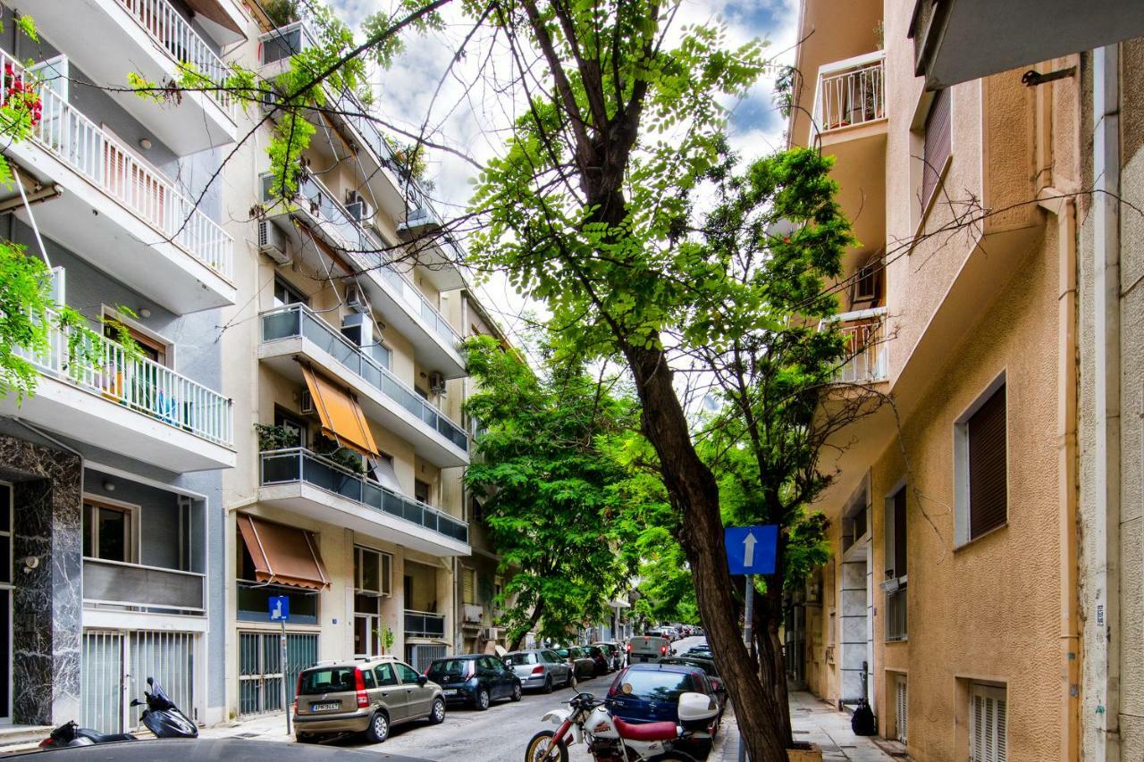 Stunning Αpartment Ιn Τhe Heart Athens. Lägenhet Exteriör bild